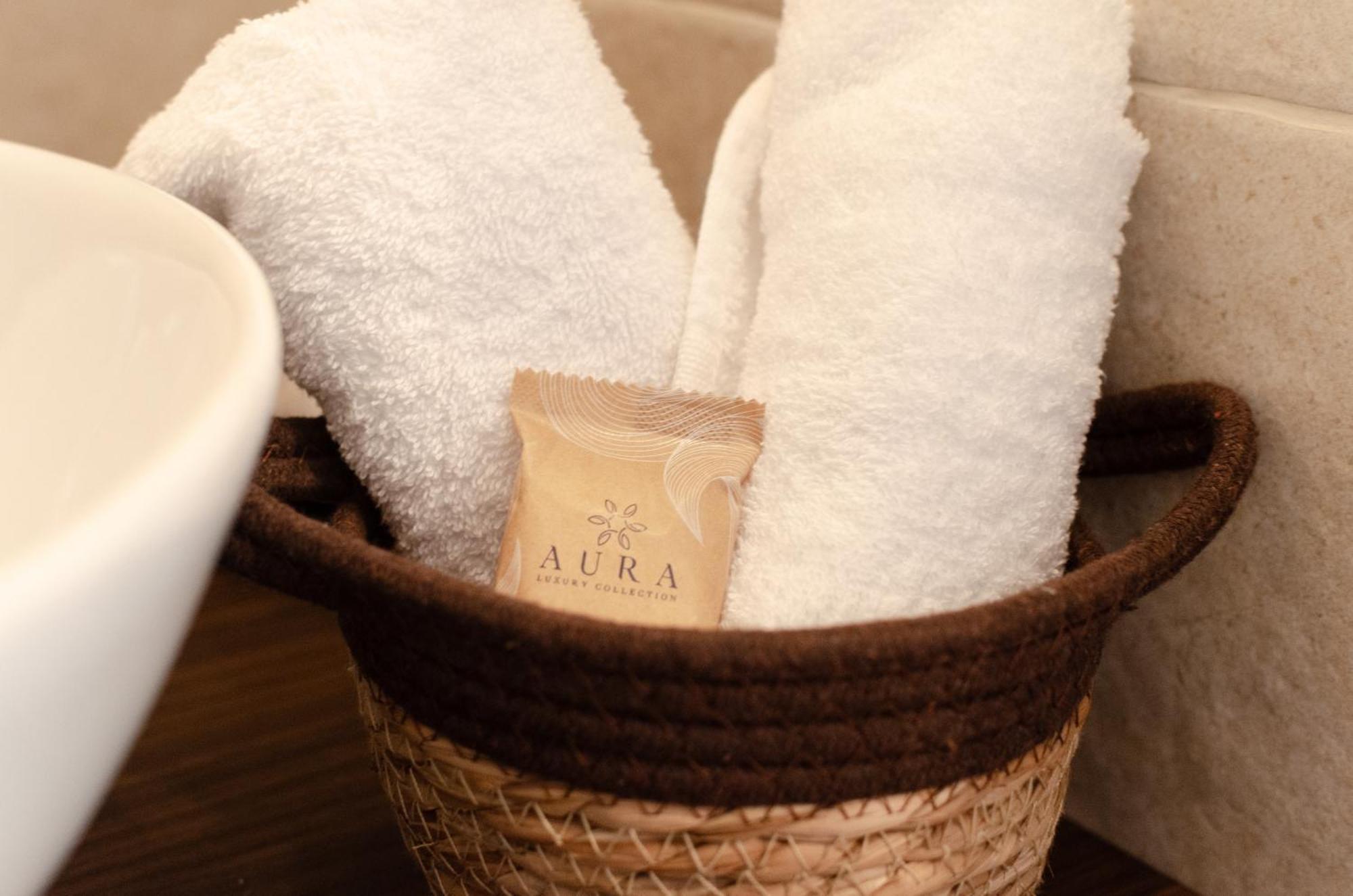 Aca Suite Luxury With Jacuzzi Adelfia Esterno foto